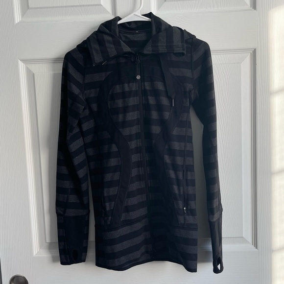 Lululemon Stride Jacket Black Micro Macro Stripe - Picture 2 of 5